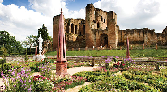 kenilworth-castle-and-elizabethan-garden