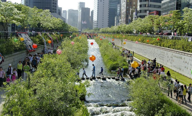 cheonggyecheon-1