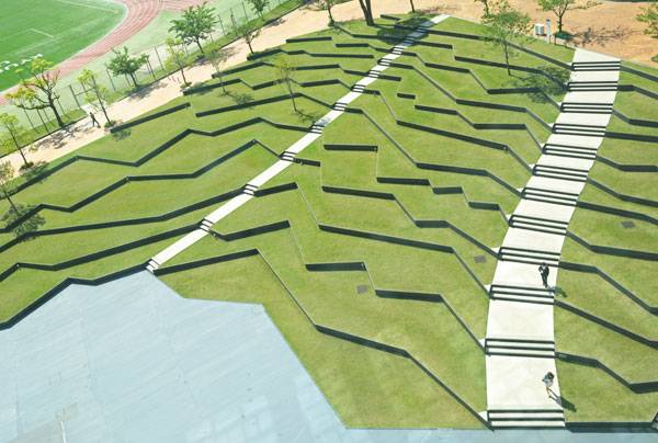 Kyushu-Sangyo-University-Landscape-Design5