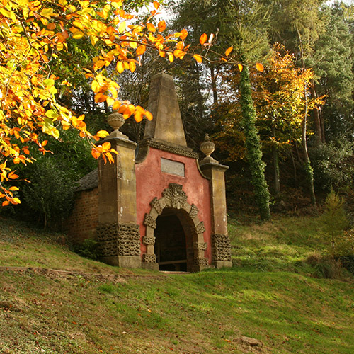 mausoleum