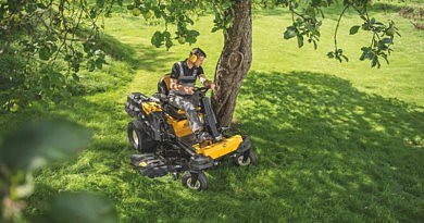 zeroturn-zitmaaiers grote oppervlakten automatisering voordelen aankoop tips inspiratie advies aanbevelingen specialisten producenten John Deere Toro Hustler Cub Cadet Ferris Grasshopper Husqvarna comfort prestaties gras gazon maaien onderhoud tuinen groensector openbaar groen CG Concept Dossier XTRA