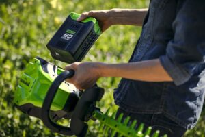 greenworks accu-aangedreven machines toekomst professionele groensector toestellen op batterij groenwereld materiaal fossiele brandstoffen uitfaseren 2021 fabrikanten verdelers tuinmaeriaal cg concept vakmagazine urbanisme openbaar groen openbare ruimte tuinen tuinaanlegger tuinarchitecten tuinprojecten beurs demo groen 2020 beursspecial