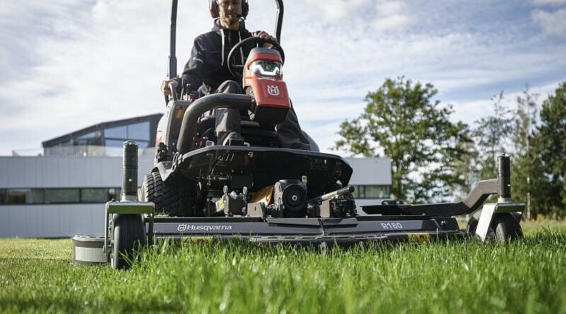 Gert Van Thillo, coördinator federatiewerking bij Fedagrim vzw, over de toekomst van accumachines in de Belgische groensector.