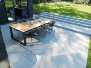 Ebema_Stone&Style: Beton is hét bouwmateriaal van de toekomst. Strak en hedendaags? Landelijk charmant? Het kan allemaal. Ontdek de kracht van beton!