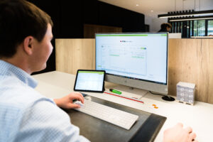 Spendeer jij ook te veel tijd aan jouw administratie? Vereenvoudig je administratie met Visma Bouwsoft, dé administratieve software voor elke tuinprofessionnal en vraag je gratis demo aan.