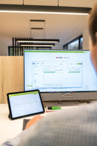 Spendeer jij ook te veel tijd aan jouw administratie? Vereenvoudig je administratie met Visma Bouwsoft, dé administratieve software voor elke tuinprofessionnal en vraag je gratis demo aan.