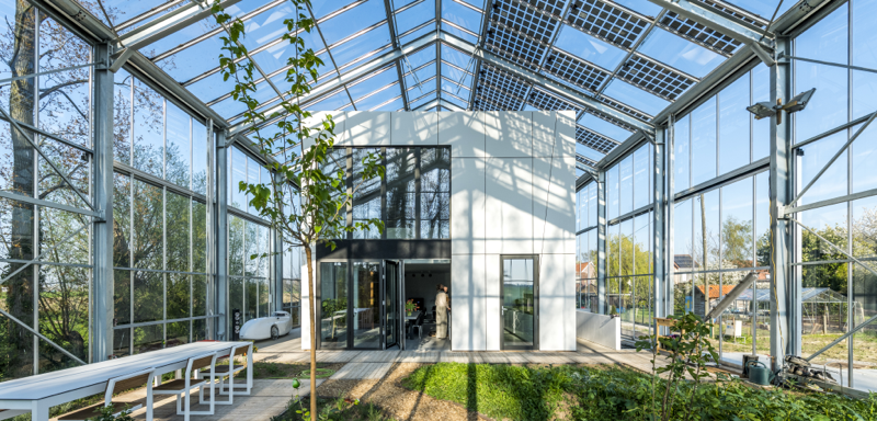 KASECO: DE ALLEREERSTE AUTONOME BIO-ECOLOGISCHE KASWONING, WONEN IN EEN DUURZAME SERRE