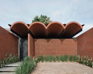 De internationale tweejaarlijkse Brick Award, opgericht in 2004 door Wienerberger om innovatie en uitmuntendheid in baksteenarchitectuur te bevorderen, werd voor de elfde keer georganiseerd in Wenen.