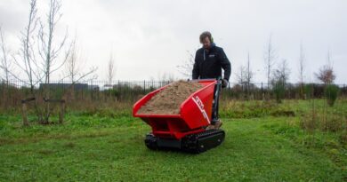 Nieuwe dumper van GTM Professional met uitwisselbaar rupsonderstel.