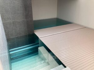 Ocea International nv heeft een goede reputatie opgebouwd als fabrikant van zwembadafdekkingen en is de partner bij uitstek voor gepersonaliseerde oplossingen.