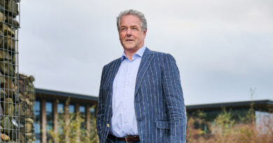 Pier Oosterkamp is technisch directeur bij ECOstyle, een bedrijf dat zich richt op natuurlijke middelen voor tuinbeheer. We spraken Pier over het belang van een biodivers bodemleven. 