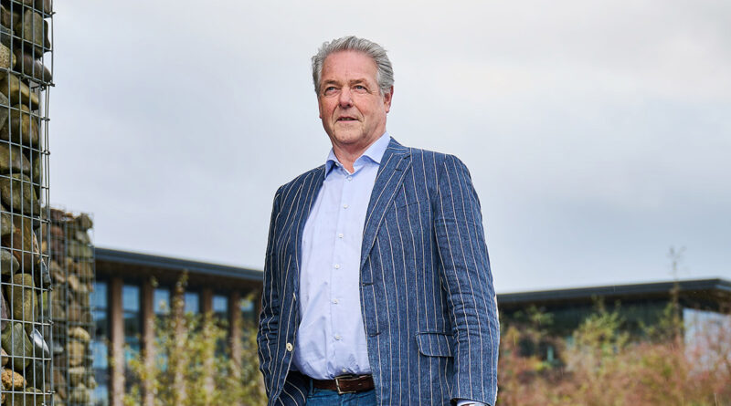 Pier Oosterkamp is technisch directeur bij ECOstyle, een bedrijf dat zich richt op natuurlijke middelen voor tuinbeheer. We spraken Pier over het belang van een biodivers bodemleven. 