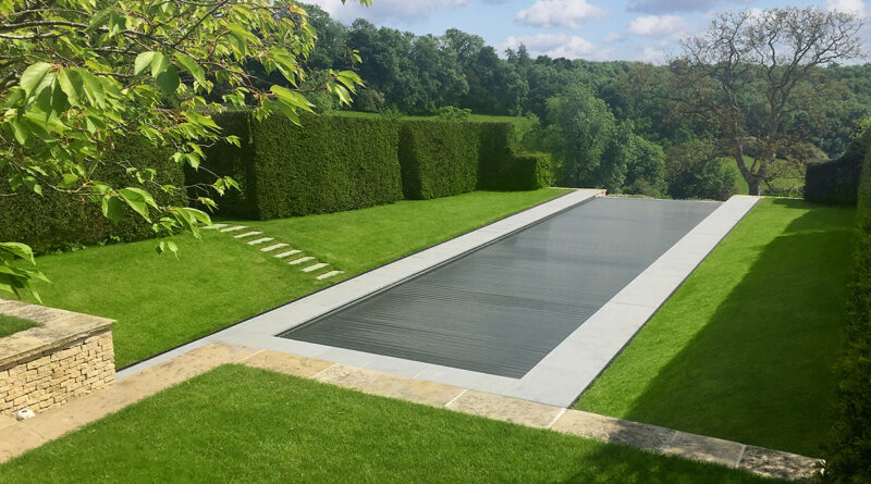 Sinds enkele jaren merkt Ocea een steeds grotere vraag op naar groene solarlamellen, vooral voor hybridezwembaden, biopools en bij klanten die in een groenrijke omgeving wonen.