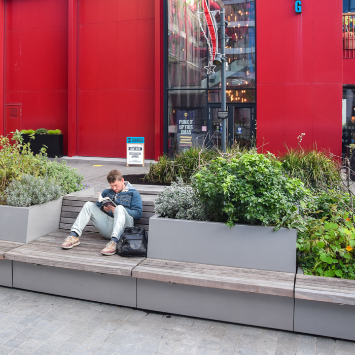 Groene zitoplossing voor publieke ruimten: Solid Mobile Green Isles Rectangular