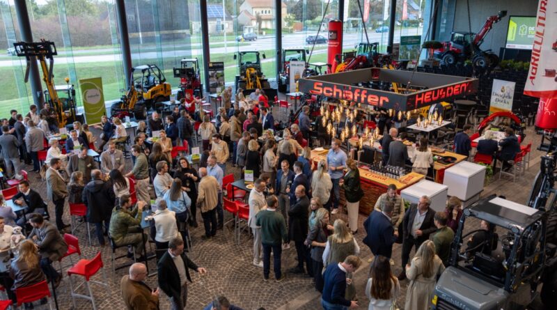 Op zaterdag 25 oktober werden in Sint-Truiden de knapste tuinen van Vlaanderen bekroond tijdens de feestelijke uitreiking van de wedstrijd 'De Vlaamse Tuinaannemer 2025'.